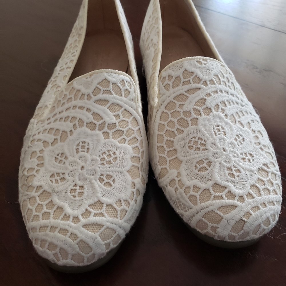 Spring flats